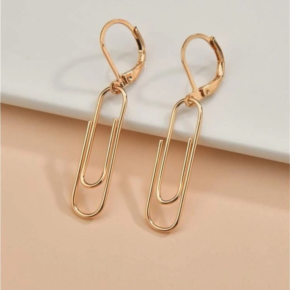Paperclip Gold Drop Earrings - Picture 1 of 11